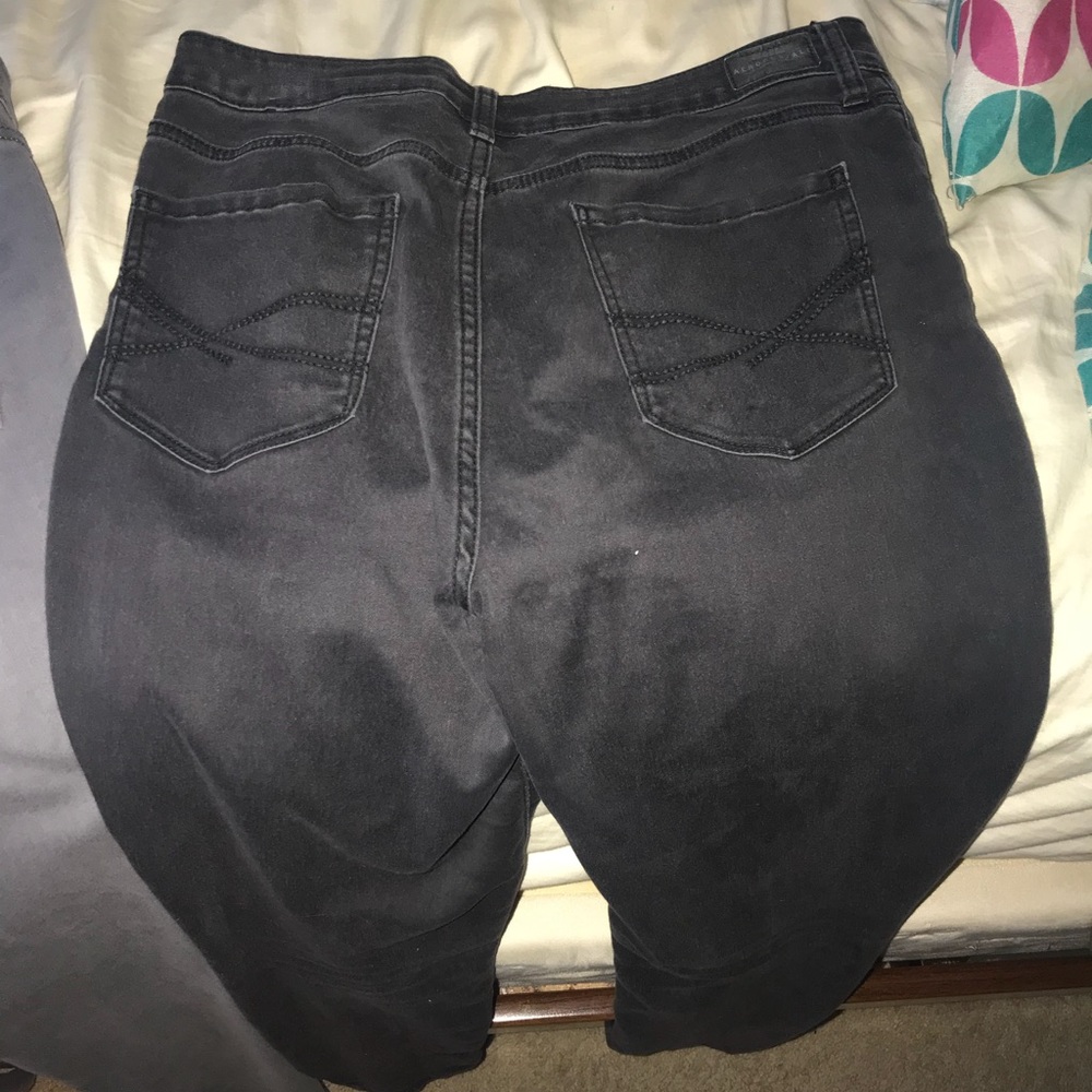 black aeropostale skinny jeans never worn